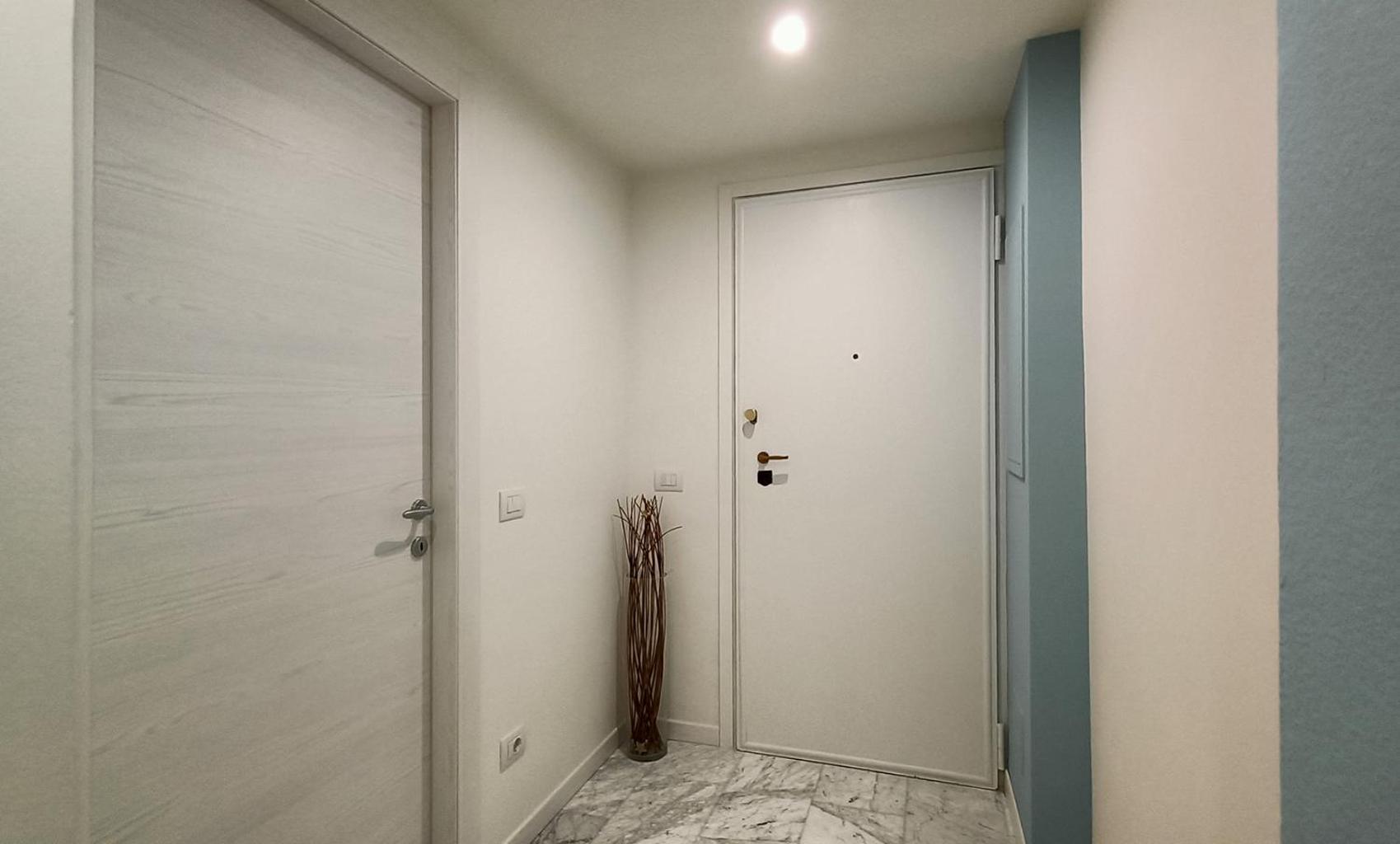 Sahi - Via Dei Ciclamini Mm1 Primaticcio, Stadio San Siro, Ospedale San Carlo Milano Eksteriør bilde